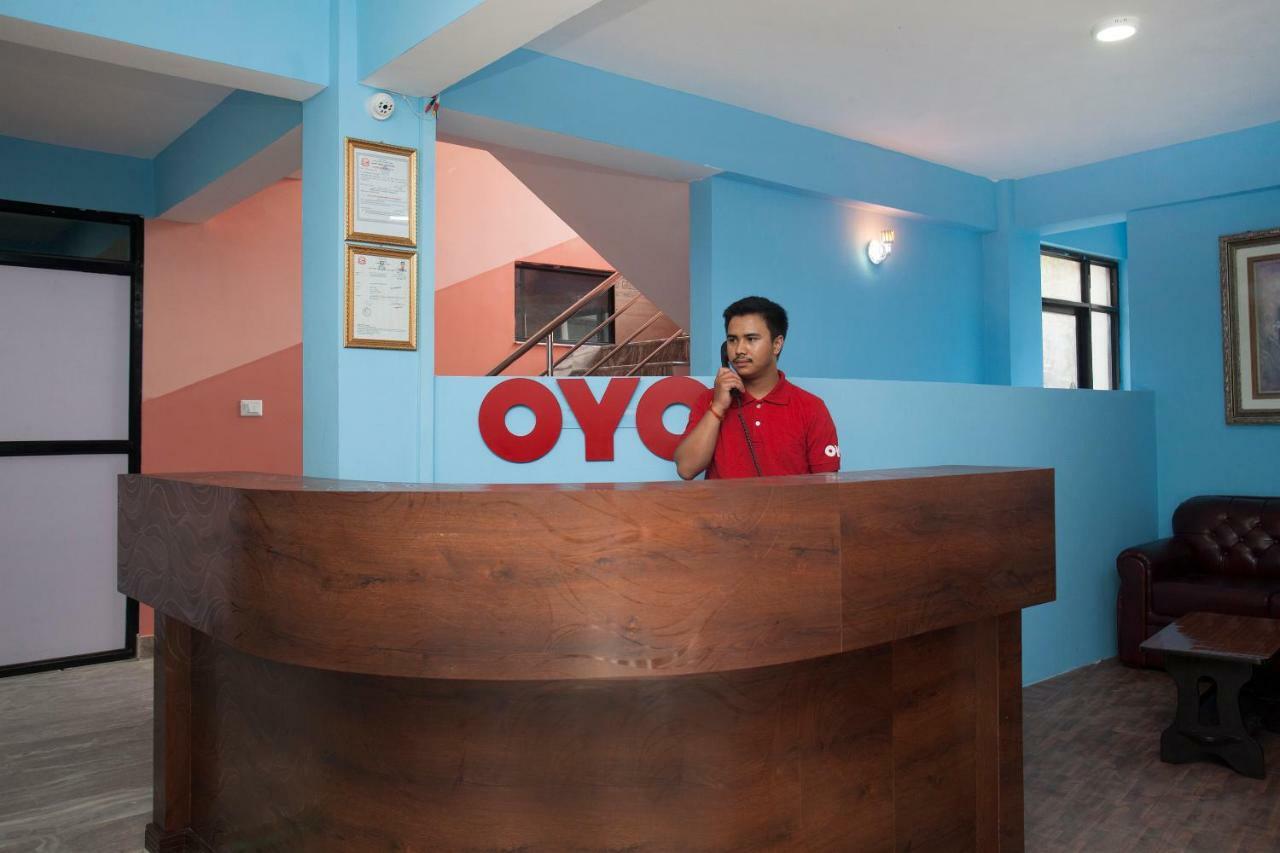 Hotel Crossroads Katmandou Extérieur photo